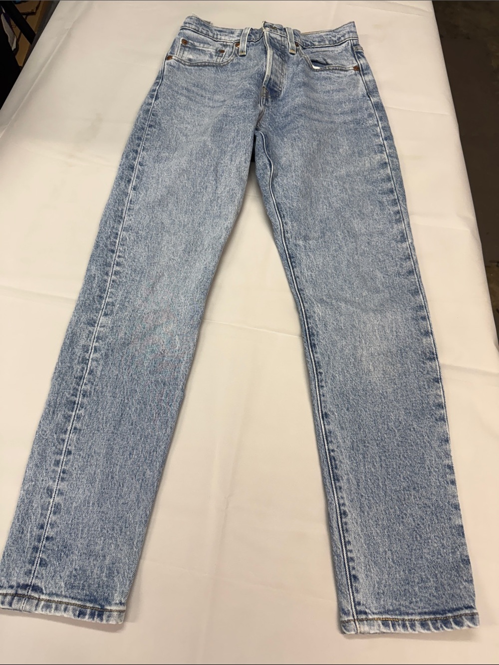 Levi's Light Blue Denim Jeans with Contrast Stitching